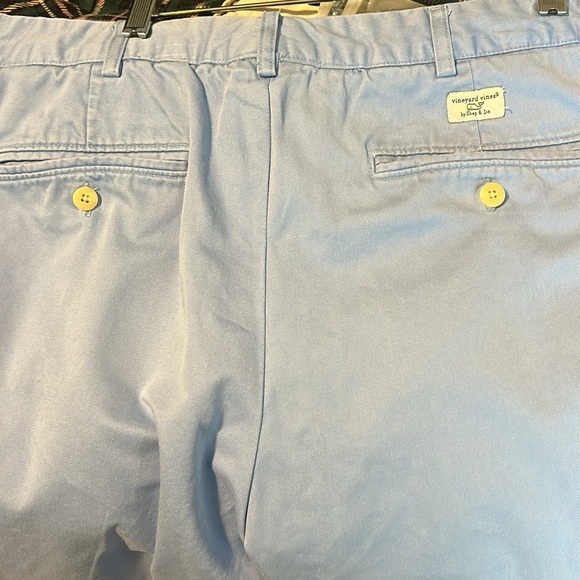 Vineyard Vines Light Blue Shorts 40 Pockets - Picture 4 of 5
